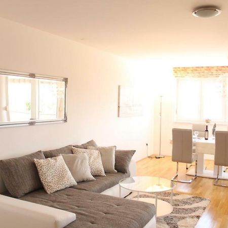 Apartment Yachting Zára Kültér fotó
